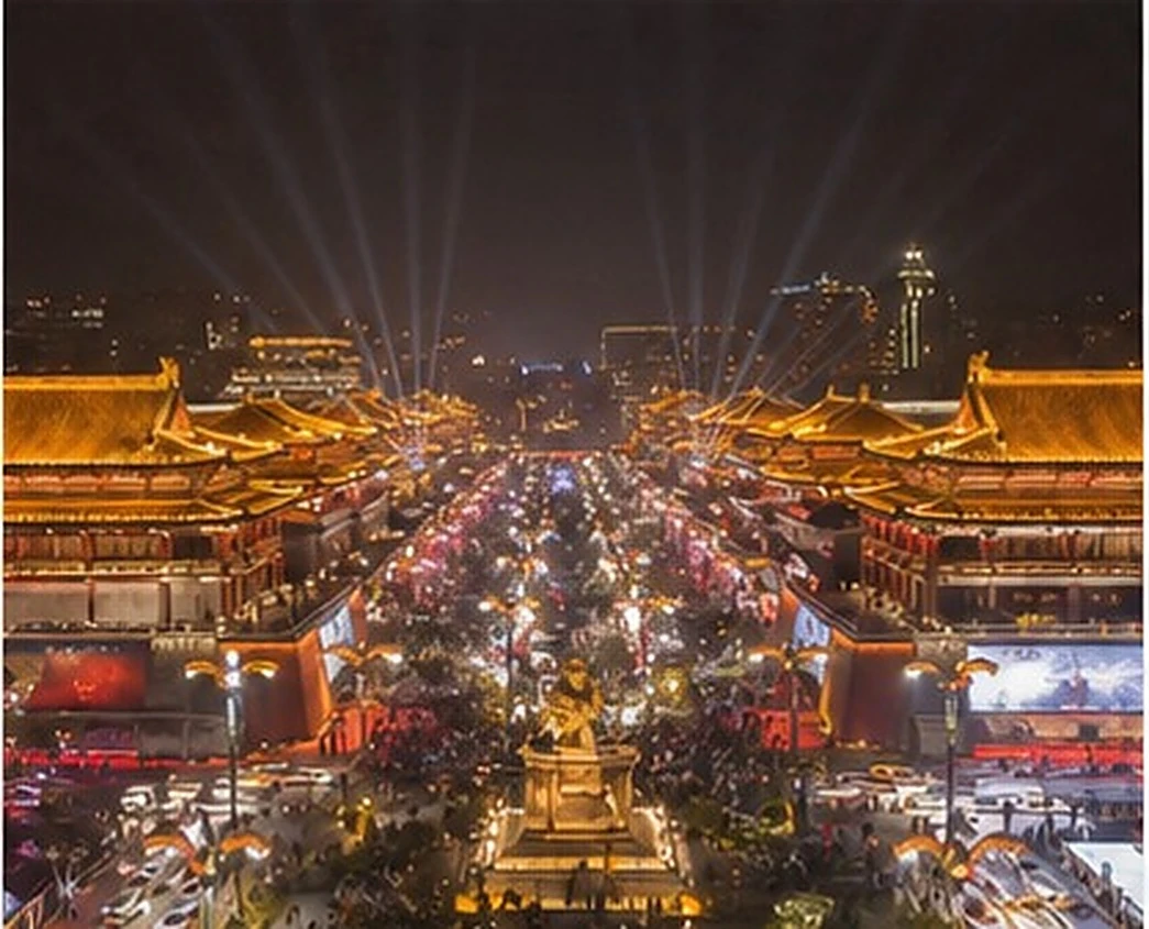 网红夜景｜大唐不夜城 · 13 组文化群雕